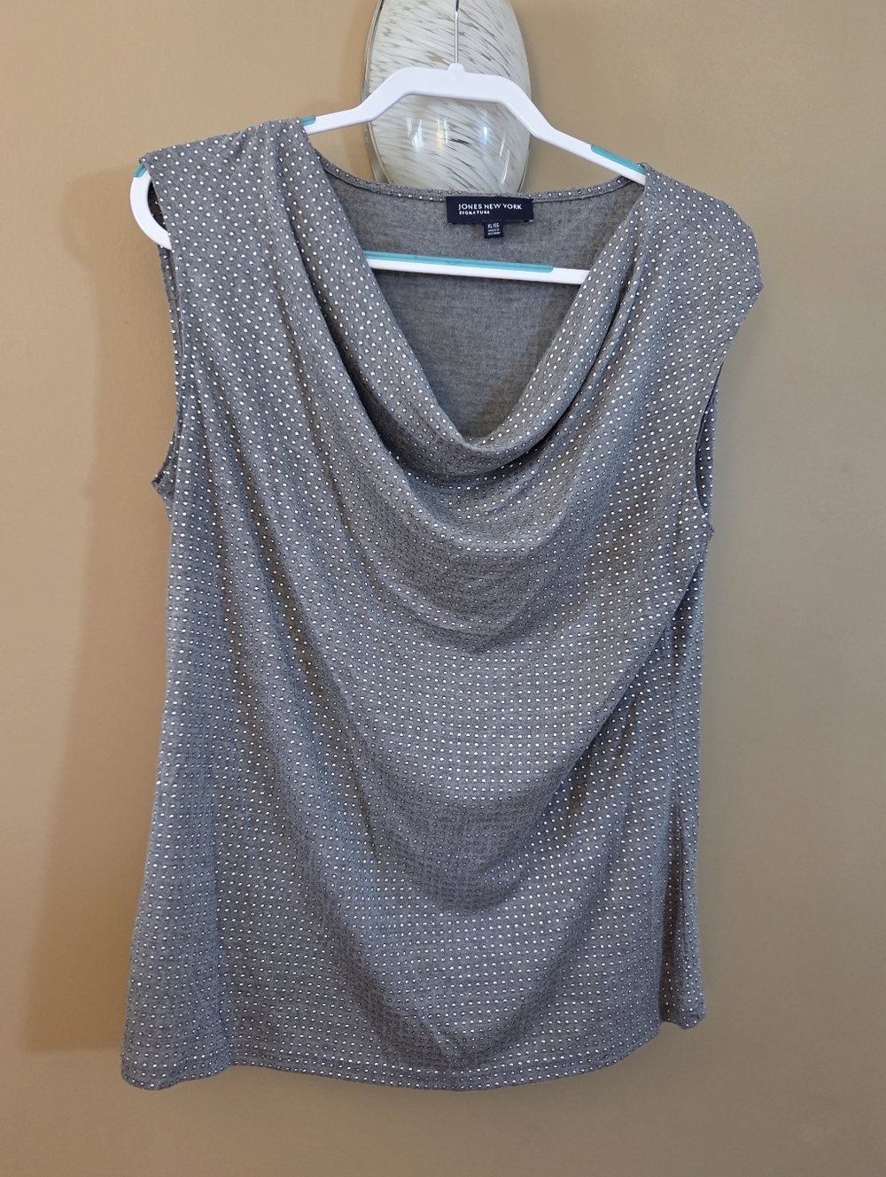 Jones New York Signature Gray Studded Women’s Top